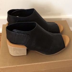 Kork-Ease Cayleigh Open-Toed Mule, Size 7